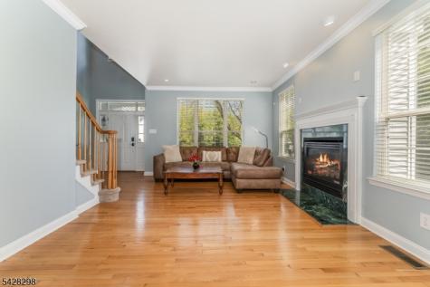 8 Miller Lane Readington NJ 08889