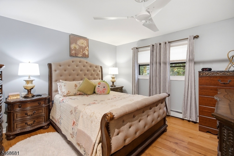 24 Mead Road Hopatcong NJ 07843