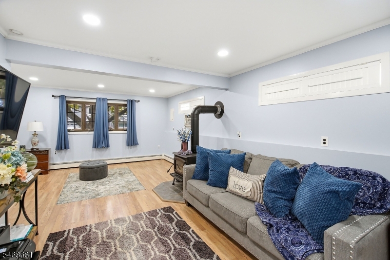 24 Mead Road Hopatcong NJ 07843