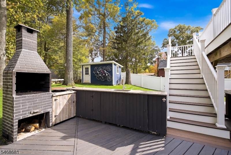 24 Mead Road Hopatcong NJ 07843