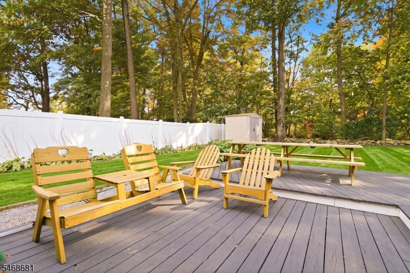 24 Mead Road Hopatcong NJ 07843