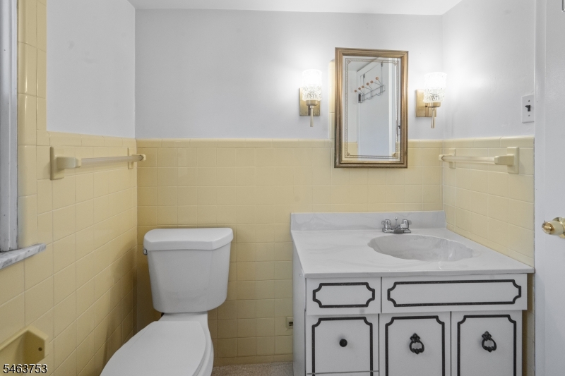 25 Randolph Street Lincoln Park NJ 07035