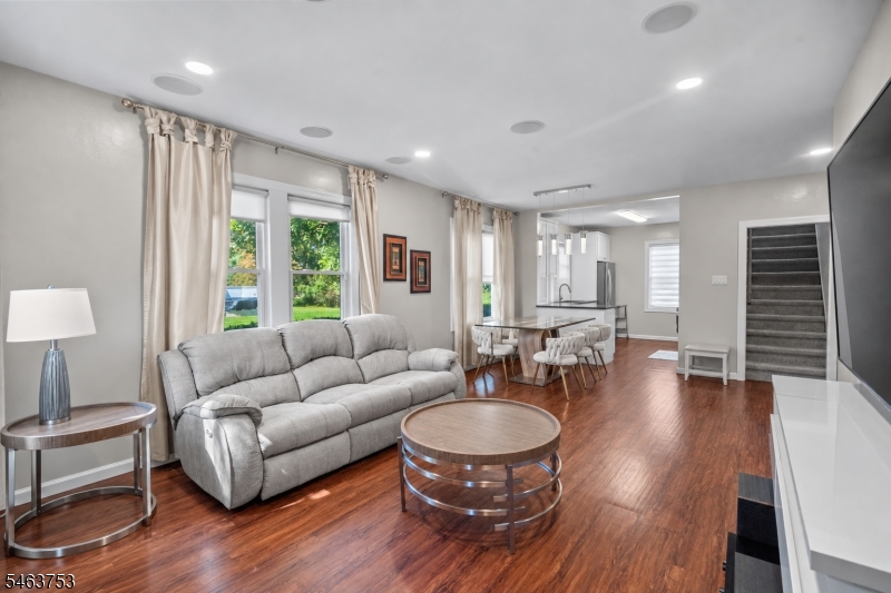 25 Randolph Street Lincoln Park NJ 07035