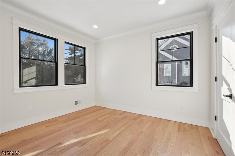 32 Felch Road Florham Park NJ 07932
