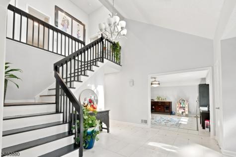 2 Sweet Briar Court Montgomery NJ 08502