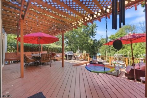 2 Sweet Briar Court Montgomery NJ 08502