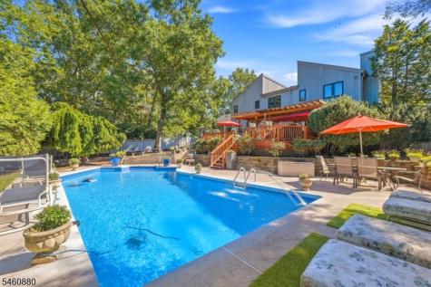 2 Sweet Briar Court Montgomery NJ 08502