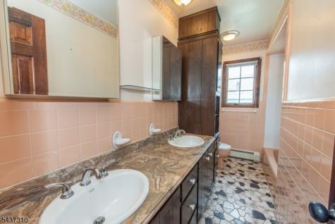 51 Emmet Street Belleville NJ 07109