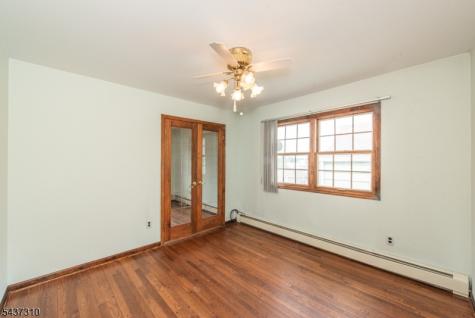 51 Emmet Street Belleville NJ 07109