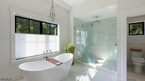 610 Johnston Drive Watchung NJ 07069