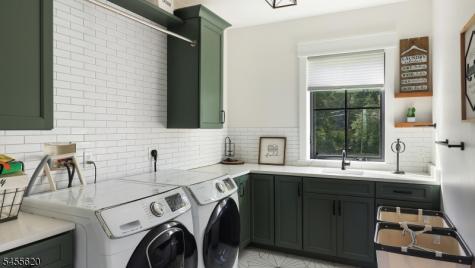 610 Johnston Drive Watchung NJ 07069