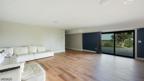 610 Johnston Drive Watchung NJ 07069