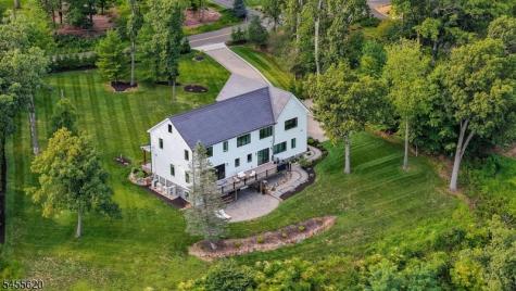 610 Johnston Drive Watchung NJ 07069