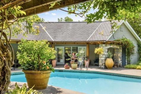 936 Dove Island Road Stillwater NJ 07860