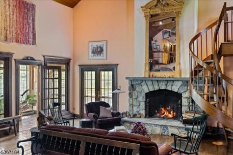 936 Dove Island Road Stillwater NJ 07860