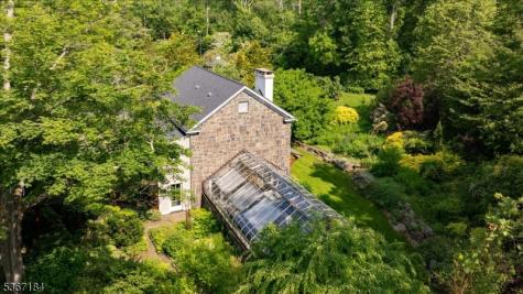 936 Dove Island Road Stillwater NJ 07860