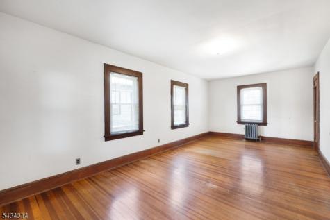 357 Greylock Parkway Belleville NJ 07109