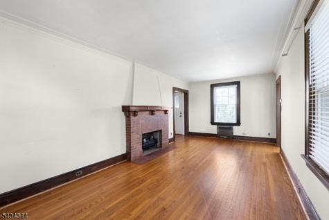 357 Greylock Parkway Belleville NJ 07109
