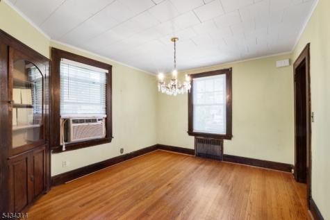 357 Greylock Parkway Belleville NJ 07109