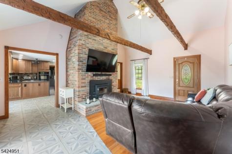 31 Welisewitz Road East Amwell NJ 08551