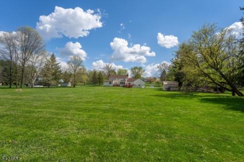 31 Welisewitz Road East Amwell NJ 08551