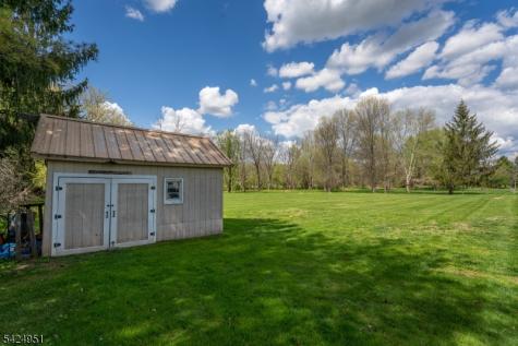 31 Welisewitz Road East Amwell NJ 08551