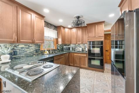 31 Welisewitz Road East Amwell NJ 08551