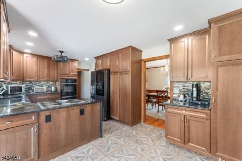 31 Welisewitz Road East Amwell NJ 08551