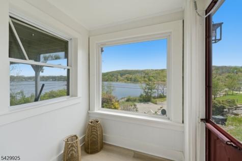 78 Koclas Drive Netcong NJ 07857