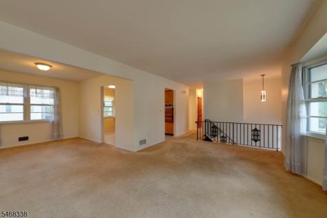 34 West Parkway Pequannock NJ 07440
