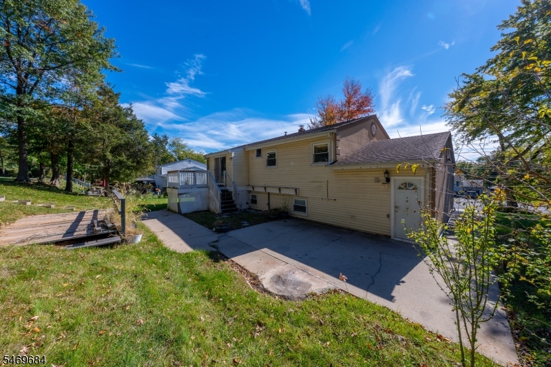 65 Shady Lane Bridgewater NJ 08805
