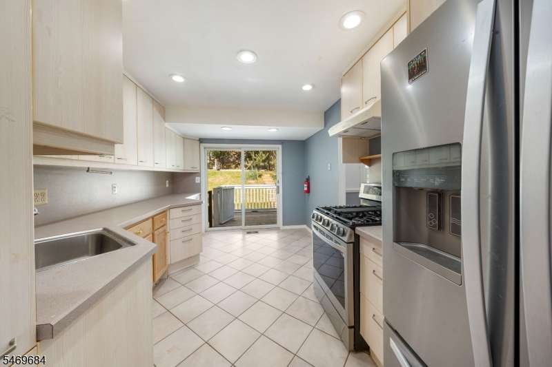 65 Shady Lane Bridgewater NJ 08805