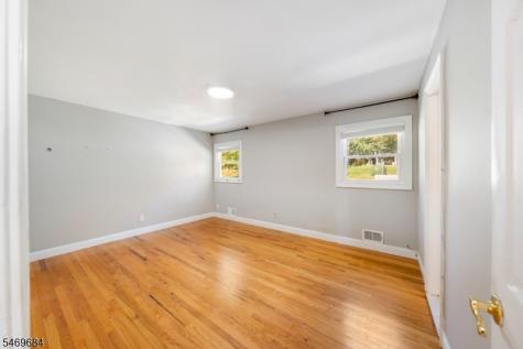 65 Shady Lane Bridgewater NJ 08805