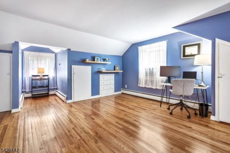 957 Willow Grove Road Westfield NJ 07090