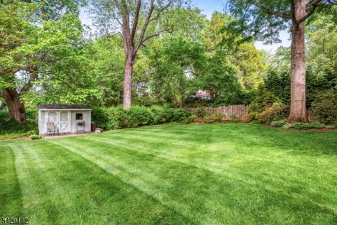 957 Willow Grove Road Westfield NJ 07090