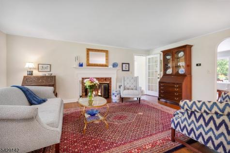 957 Willow Grove Road Westfield NJ 07090