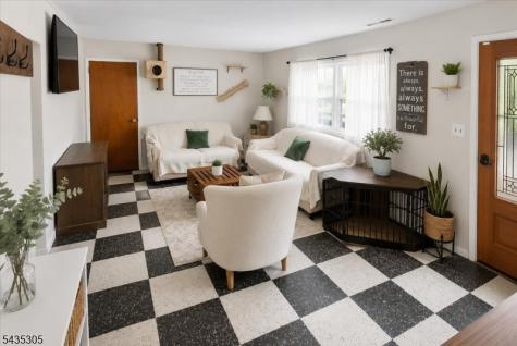 173 E Central Avenue Wharton NJ 07885