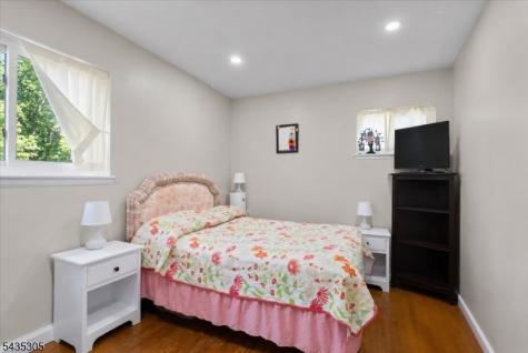 173 E Central Avenue Wharton NJ 07885