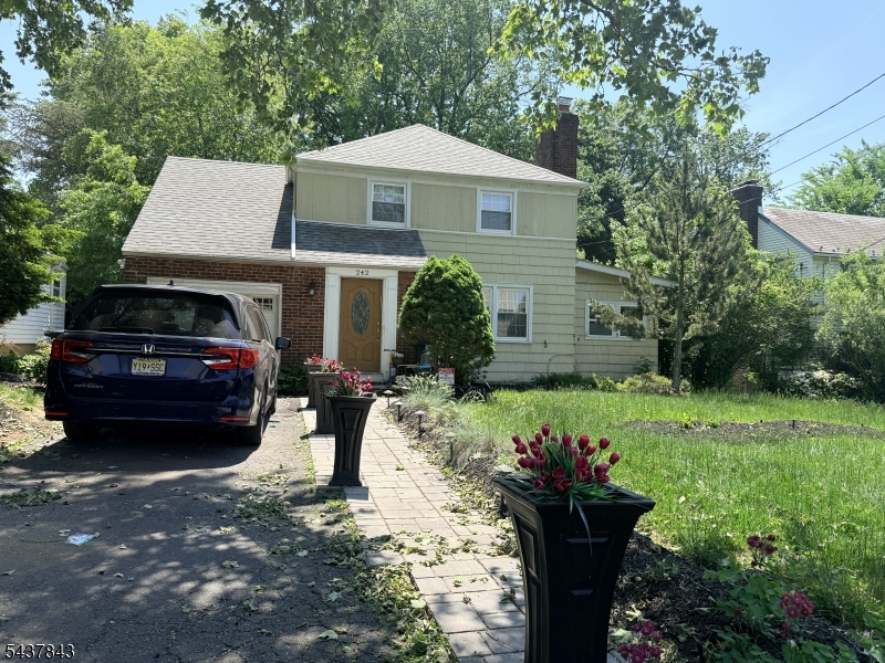242 Bradford Road Hillside NJ 07205