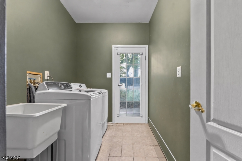 11 Madison Court Southampton NJ 08088