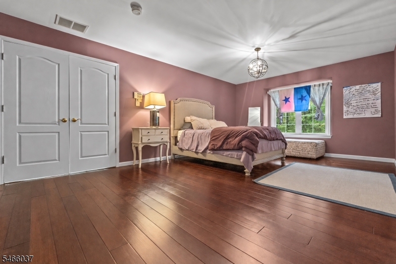 11 Madison Court Southampton NJ 08088