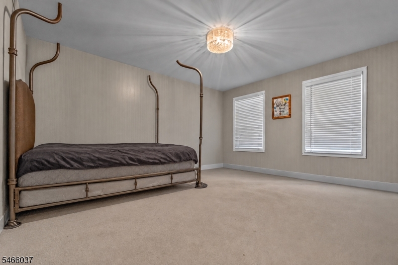 11 Madison Court Southampton NJ 08088