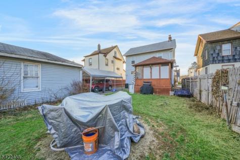 15 Donald Place Elizabeth NJ 07208