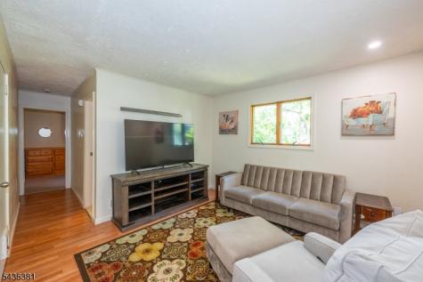 35 Windy Bush Lane Sparta NJ 07871