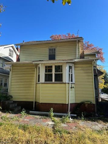 15 Parkview Terrace Newark NJ 07112