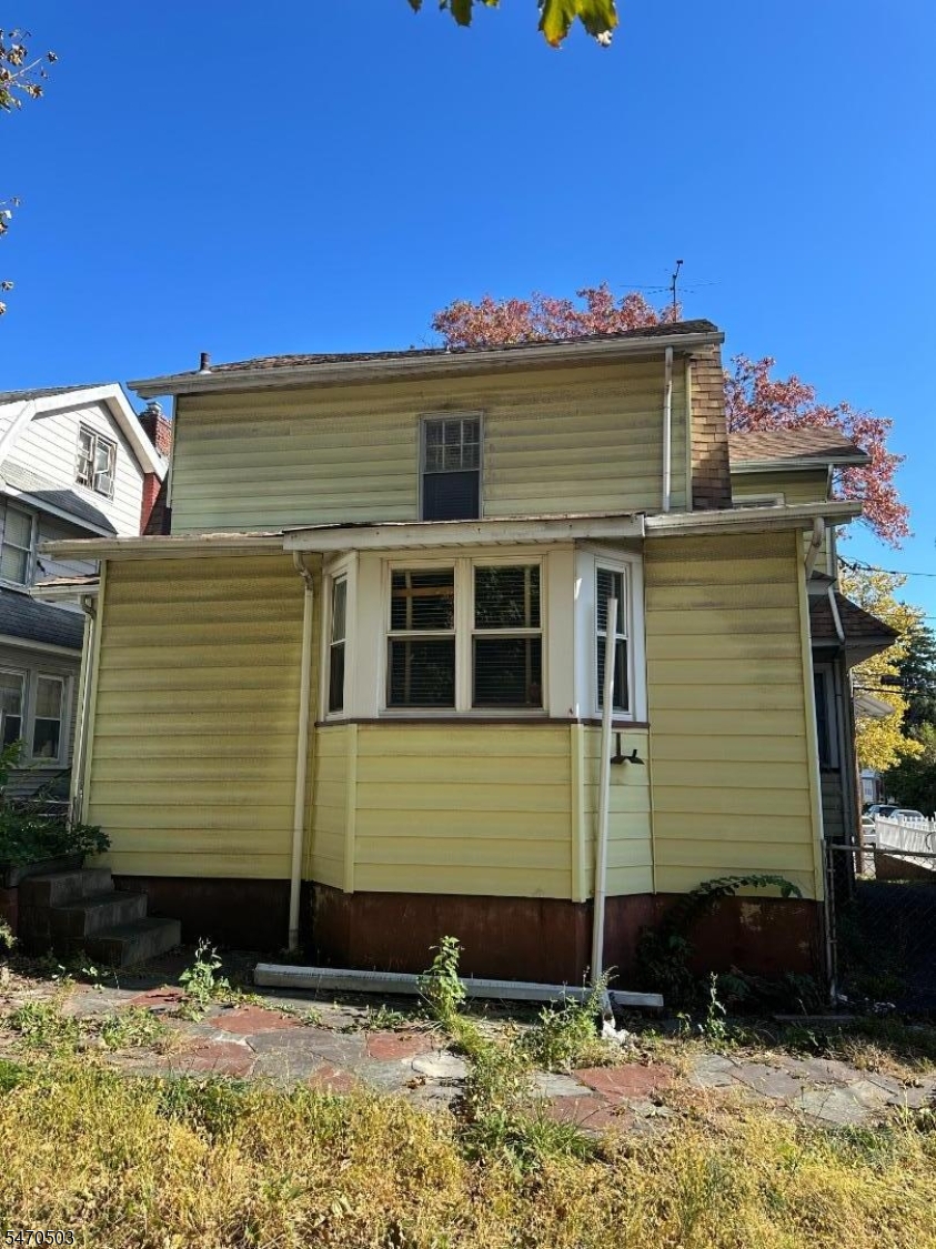 15 Parkview Terrace Newark NJ 07112