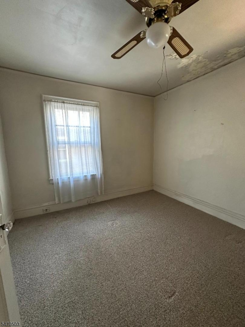 15 Parkview Terrace Newark NJ 07112