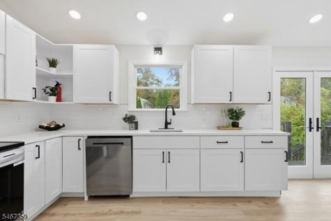 1 Sunset Terrace Vernon NJ 07460