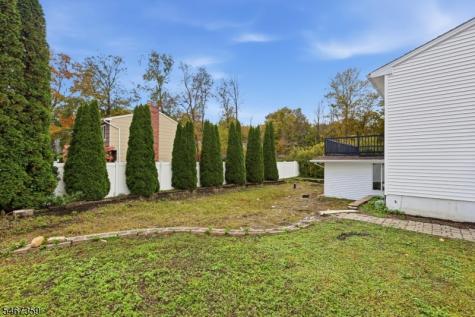 1 Sunset Terrace Vernon NJ 07460