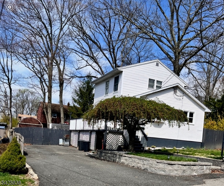 114 Tulsa Trail Hopatcong NJ 07843